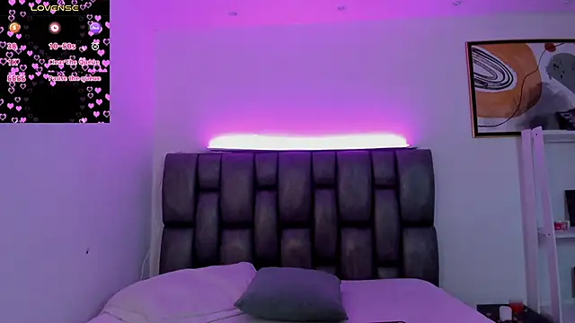 Caroline Millerr online show from January 2026 07:38:01 PM