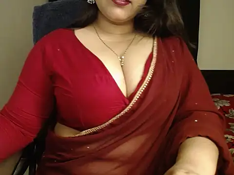 Snapshot of Queen_Homaira chatting on February 2026 02:30:01 AM Queen Homaira online show from February 2026 02:30:01 AM