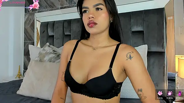 NaylaGrey online show from February 2026 11:25:02 AM