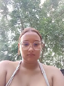 young dairy01 online show from December 2025 12:02:02 PM