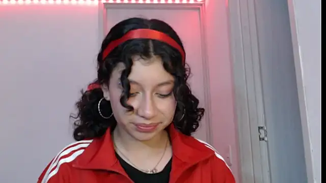 Ivonnybonn online show from October 2025 04:37:02 AM