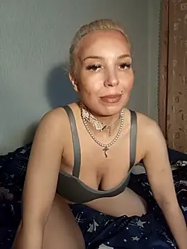 Conny Shellie online show from November 2025 07:37:01 PM