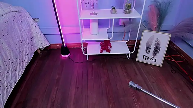 KathiaSaenz  online show from December 2025 04:31:02 AM