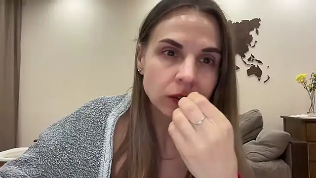 AnnieLove7722 online show from November 2025 03:01:02 PM