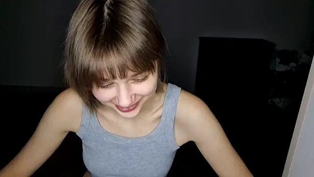 Snapshot of ExitedTroth chatting on November 2025 03:23:01 PM ExitedTroth online show from November 2025 03:23:01 PM