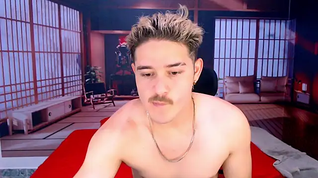 AlexPiersss online show from October 2025 07:12:02 PM