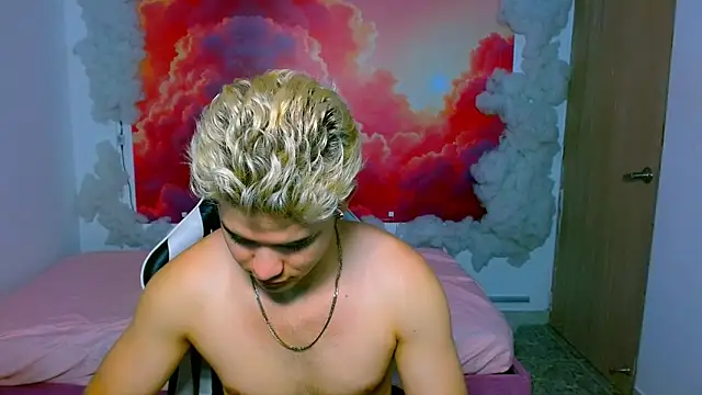 AlexPiersss online show from November 2025 07:49:02 PM