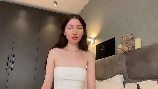 AnaMoonlight online show from March 2026 05:58:02 AM