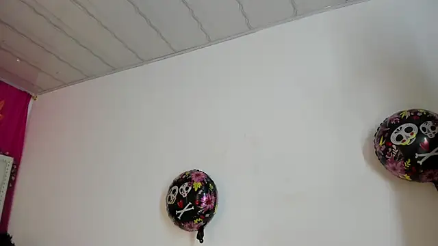 XaanderGrey online show from October 2025 07:22:02 PM