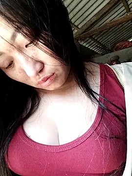 zhen-zo online show from February 2026 04:56:01 AM