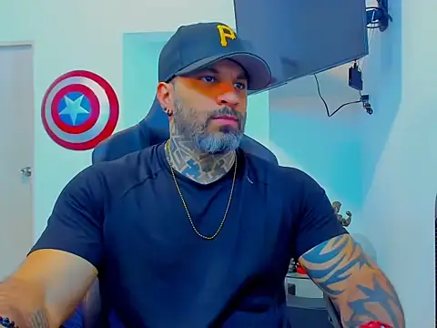 JoshRigby online show from October 2025 07:25:02 PM