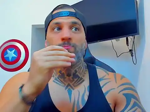 JoshRigby online show from November 2025 08:54:02 PM