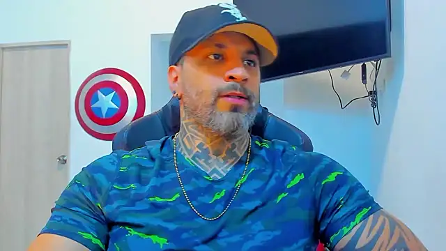 JoshRigby online show from January 2026 07:06:02 PM