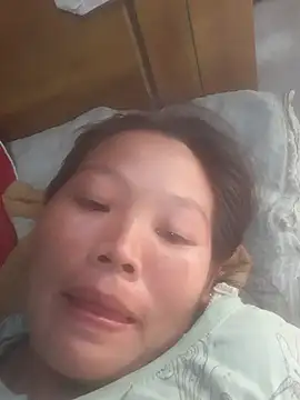 bree-zz online show from October 2025 06:34:02 AM