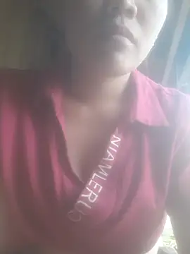 bree-zz online show from December 2025 05:26:02 AM