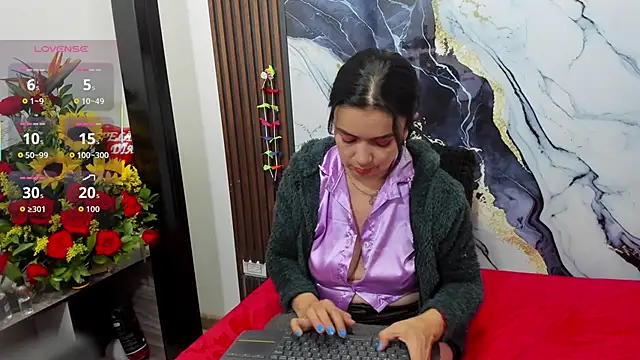 angelinee39 online show from November 2025 09:33:01 AM