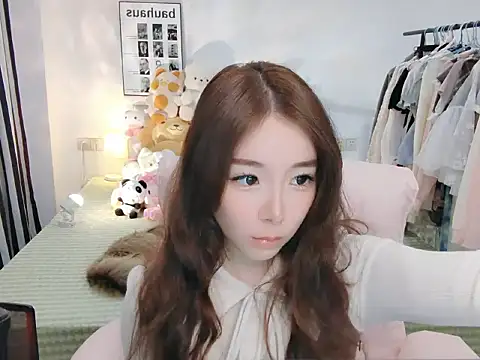 Snapshot of Gardenia-222 chatting on October 2025 08:58:02 AM Gardenia-222 online show from October 2025 08:58:02 AM