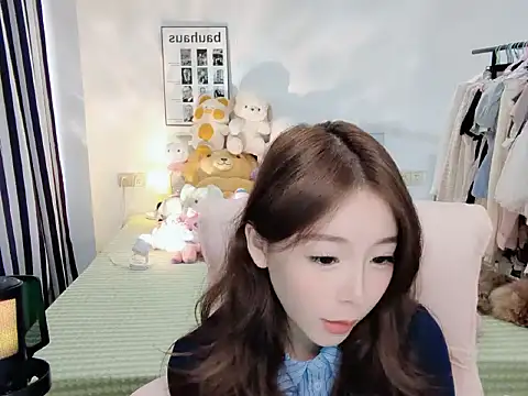 Snapshot of Gardenia-222 chatting on October 2025 06:21:01 AM Gardenia-222 online show from October 2025 06:21:01 AM