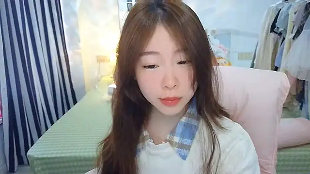 Snapshot of Gardenia-222 chatting on November 2025 07:08:02 AM Gardenia-222 online show from November 2025 07:08:02 AM