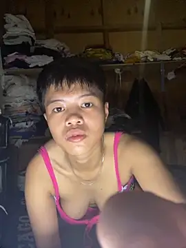 Snapshot of Obre17 chatting on October 2025 03:01:02 AM Obre17 online show from October 2025 03:01:02 AM