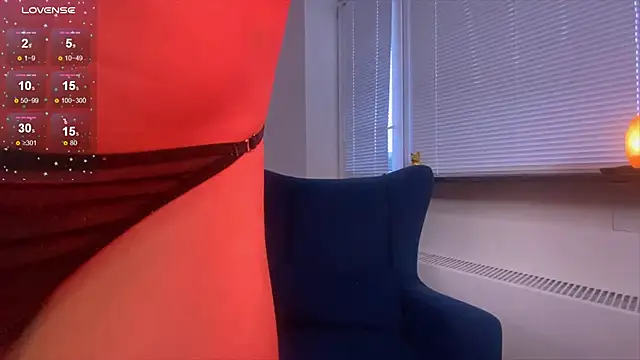 Snapshot of Sienna_Mi_ chatting on November 2025 05:19:02 AM Sienna Mi online show from November 2025 05:19:02 AM