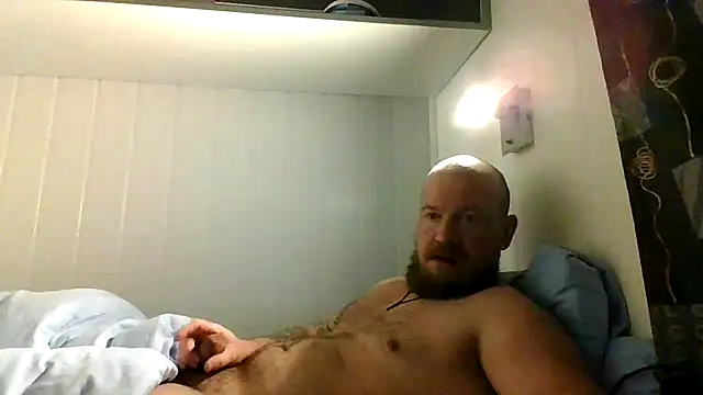 Snapshot of Real_viking chatting on February 2026 05:25:01 PM Real viking online show from February 2026 05:25:01 PM