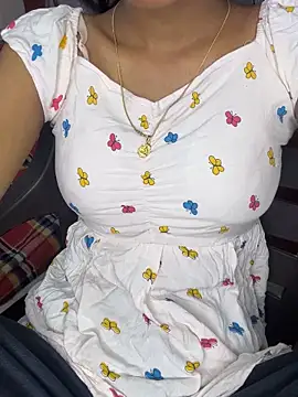 Nencycute1 online show from October 2025 06:19:02 AM