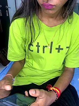 Nencycute1 online show from October 2025 06:06:02 AM