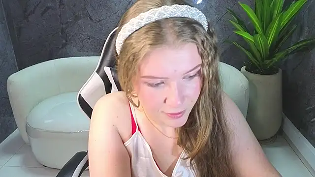 carla tp online show from October 2025 12:50:01 PM