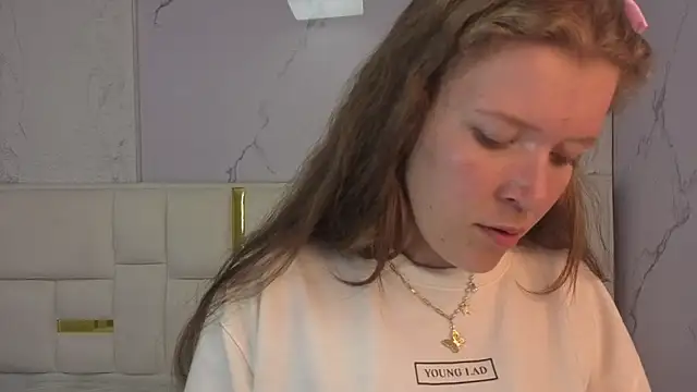 carla tp online show from November 2025 01:00:02 PM