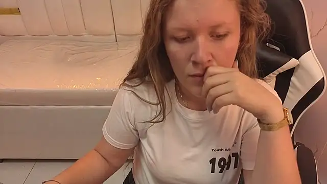 carla tp online show from November 2025 12:41:02 PM