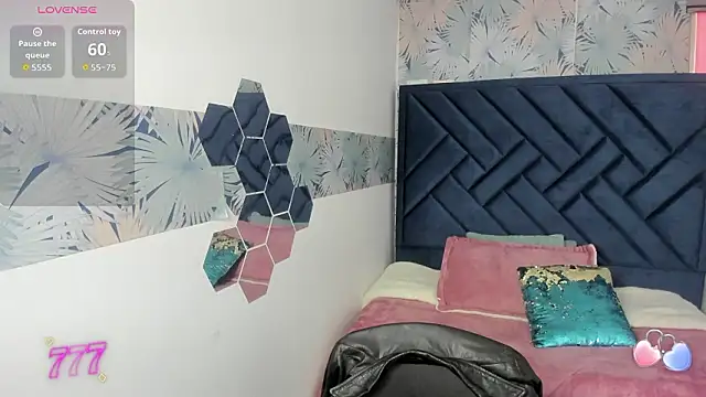 Valery More   online show from March 2026 01:06:01 PM