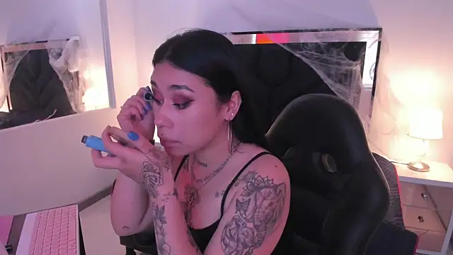 SusanVilla online show from October 2025 02:46:01 PM