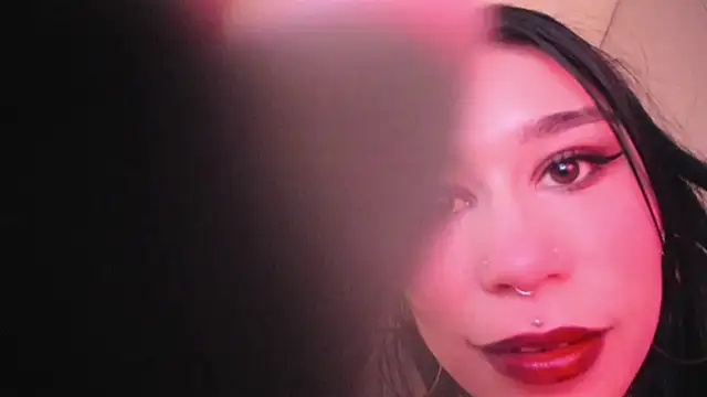 SusanVilla online show from November 2025 07:35:01 PM