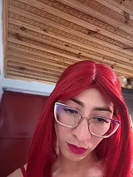 Snapshot of NICOLLE__12 chatting on May 2026 07:21:01 PM NICOLLE 12 online show from May 2026 07:21:01 PM