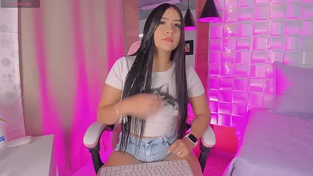 Scarlett Kiiss online show from February 2026 11:50:02 AM