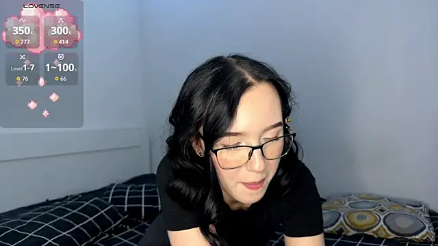 KayaNorth online show from October 2025 09:12:02 PM