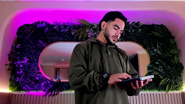 Dante Dimarco online show from October 2025 10:49:02 PM