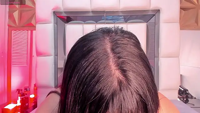 violet milleer online show from March 2026 07:20:01 PM