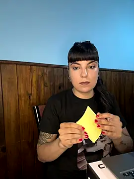 Snapshot of Lucecitalove chatting on November 2025 02:05:02 PM Lucecitalove online show from November 2025 02:05:02 PM