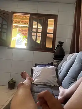 MCLZK online show from November 2025 06:07:02 PM