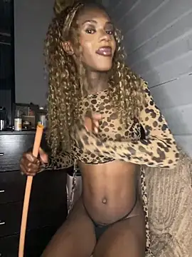 gingergirl67  online show from October 2025 09:27:01 PM