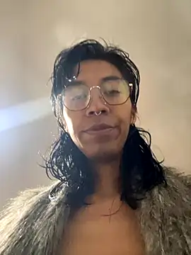 MadamLeRouge online show from October 2025 10:09:01 PM