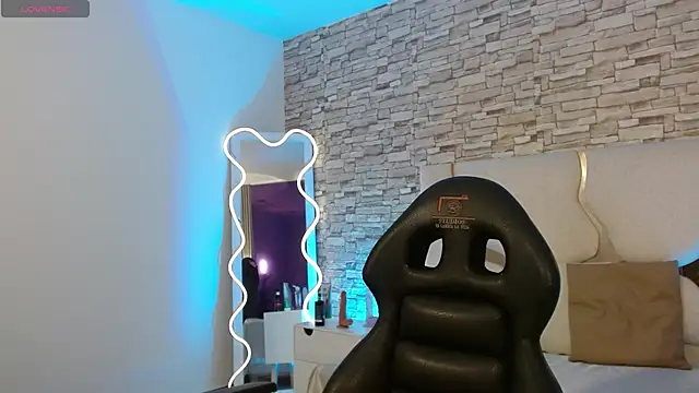 Snapshot of casse_tay chatting on November 2025 03:06:01 AM casse tay online show from November 2025 03:06:01 AM