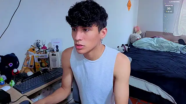 TwoBoys4Cum online show from November 2025 09:14:02 PM