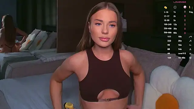 AlexisGraysX online show from September 2025 10:43:01 PM