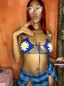 Snapshot of Zasha_Romero chatting on October 2025 04:13:02 AM Zasha Romero online show from October 2025 04:13:02 AM