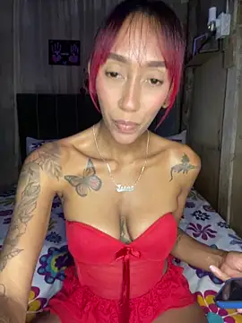 Snapshot of Zasha_Romero chatting on November 2025 04:23:02 AM Zasha Romero online show from November 2025 04:23:02 AM