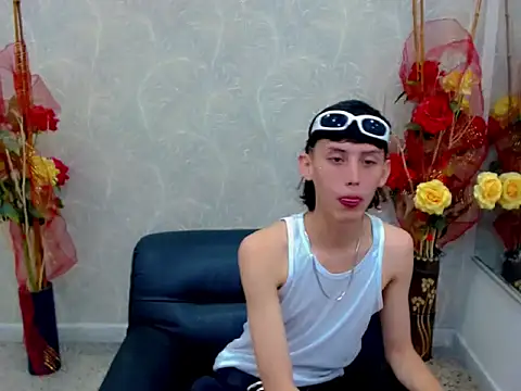 thaigo twink38 online show from October 2025 03:23:02 AM