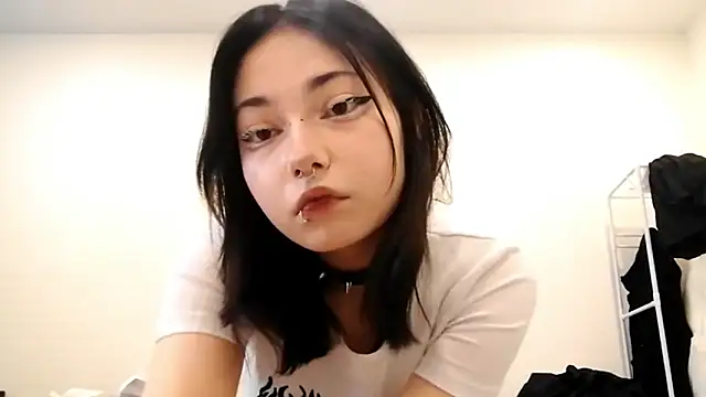 Beeping Creature online show from October 2025 09:19:02 AM